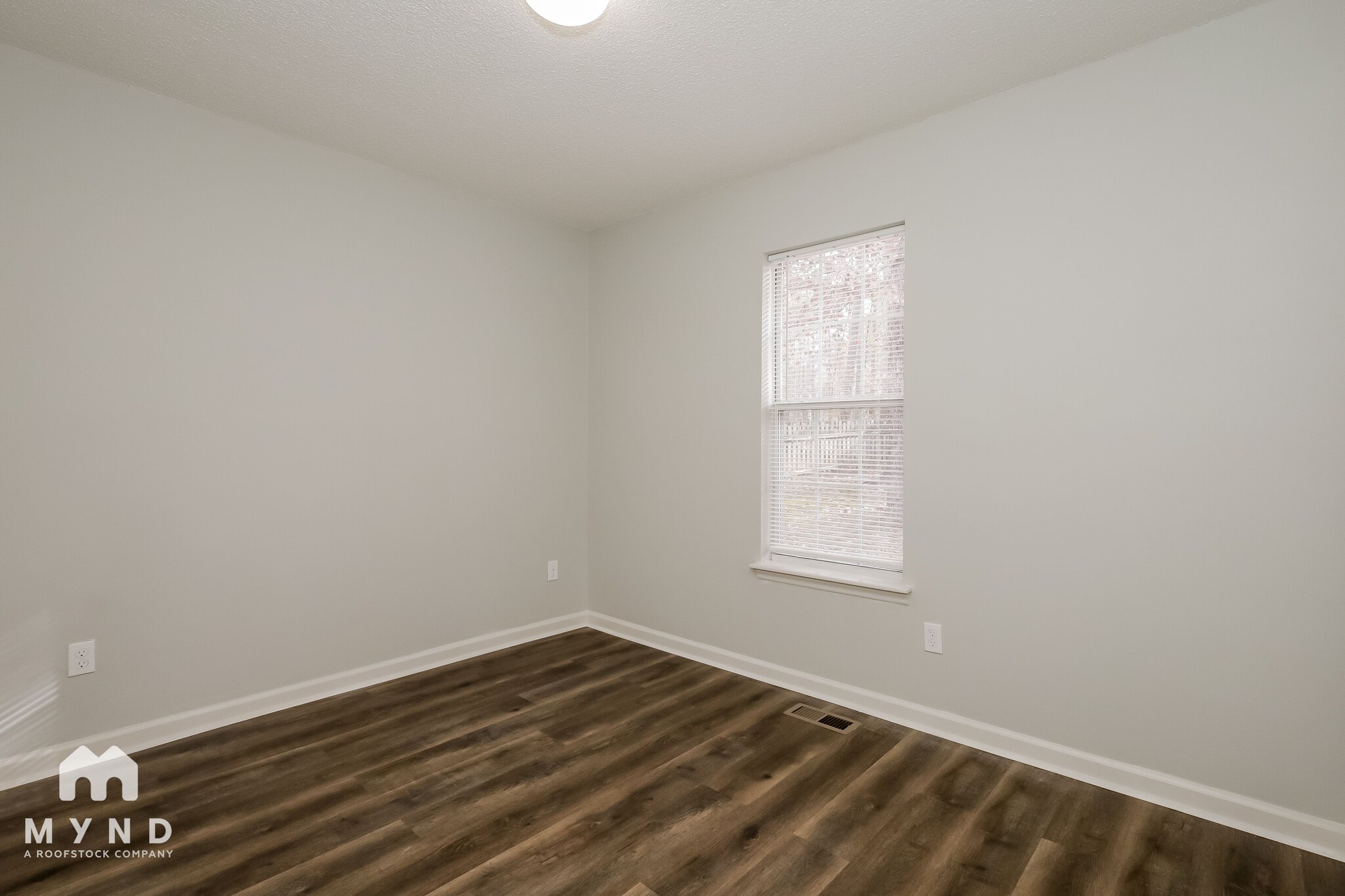 Building Photo - 710 Greyson Dr