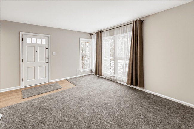 Building Photo - 1718 Chandler Rd