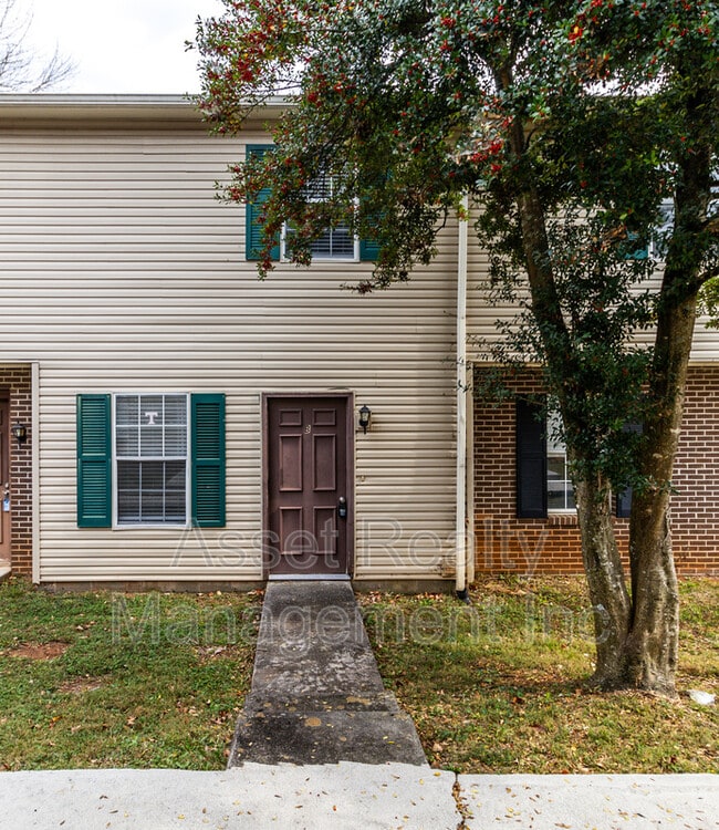 Building Photo - 9157 Cedarpark Ln NW