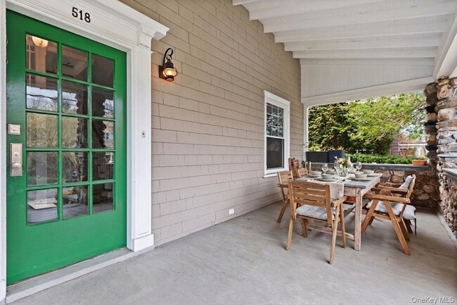 Building Photo - 518 Prospect Ave