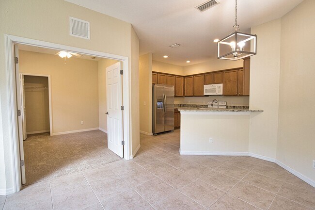 Building Photo - Annual Unfurnished 3 Bed 2 Bath Single Family Home in Stoneybrook of Venice!