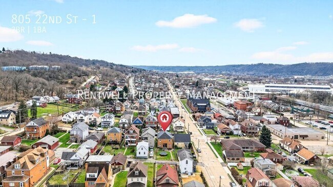 Building Photo - 805 22nd St