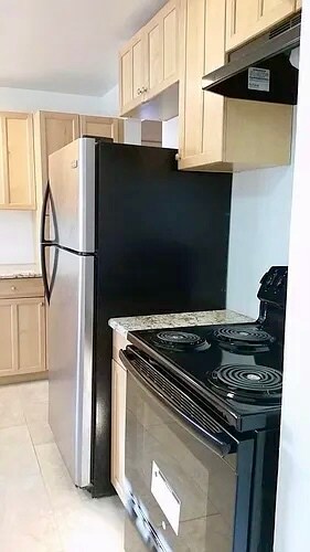 Building Photo - 3643 Jasmine St