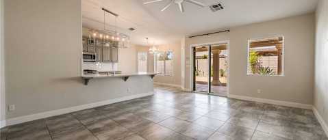 Building Photo - 6324 Hill Haven Ave