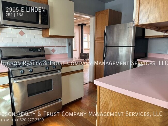 Building Photo - 2905 E LINDEN-