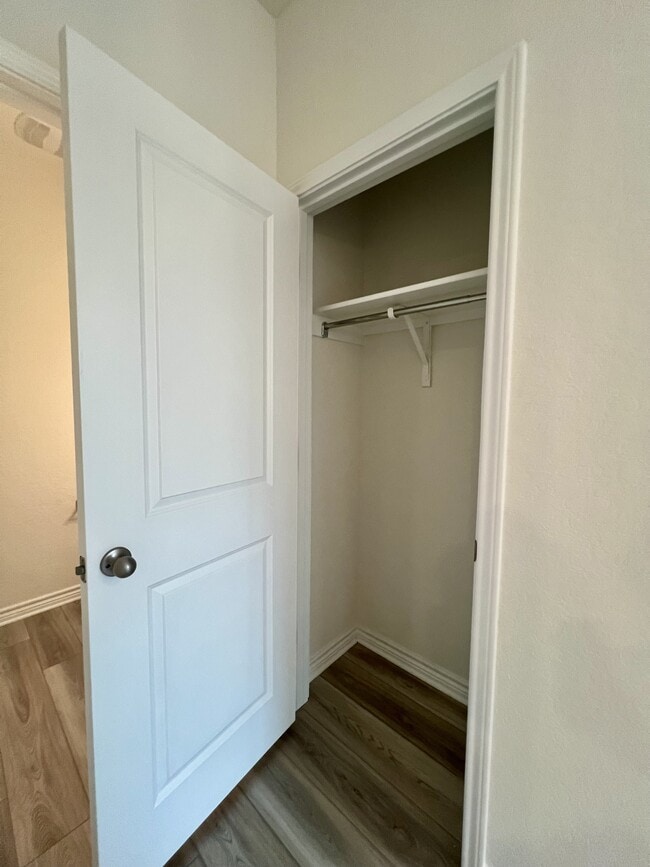 Building Photo - 14839 Vance Jackson Rd