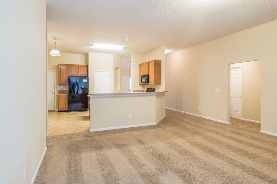 Building Photo - 9225 Hawks Run Ln