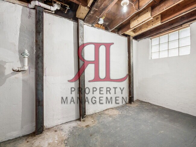 Building Photo - 1268 Courtland Ave