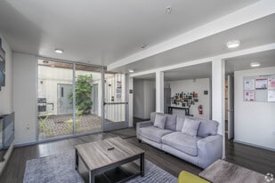 Building Photo - Montisi Apartments