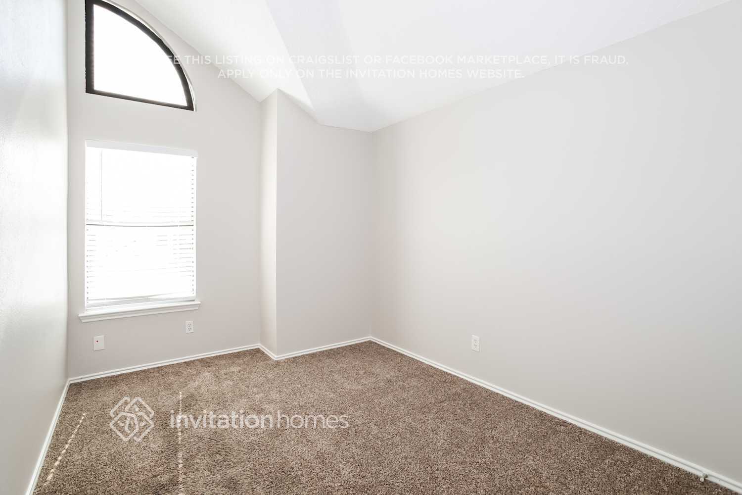 Building Photo - 948 Sylvan Creek Dr