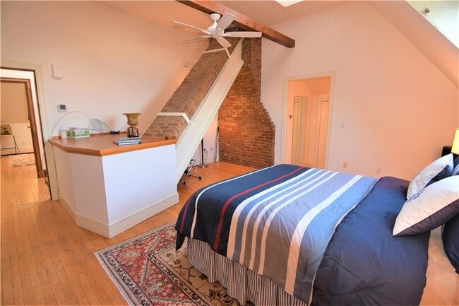 Building Photo - 61 Ledge Rd