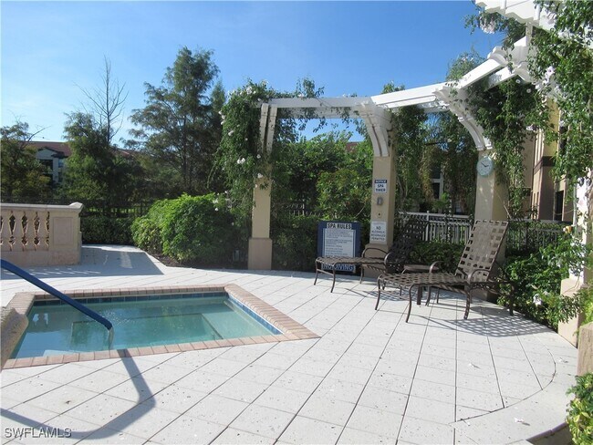 Building Photo - 12970 Positano Cir
