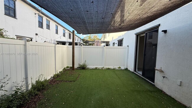 Building Photo - 10348 W 33rd Ln