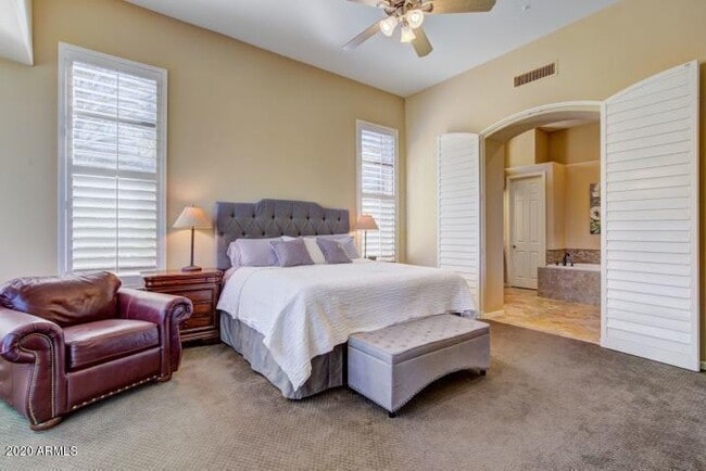 Building Photo - 8010 E Wingspan Way