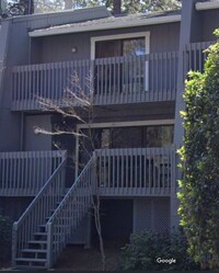 Building Photo - Kingbury Greens HOA 2 bedroom 2bath in Alta Sierra