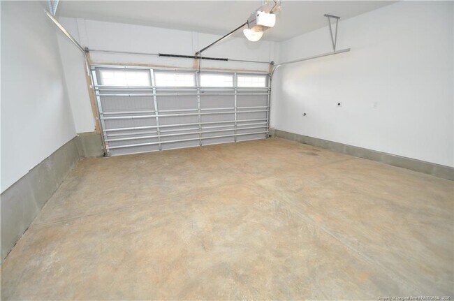 Building Photo - 8514 Silsbee Dr