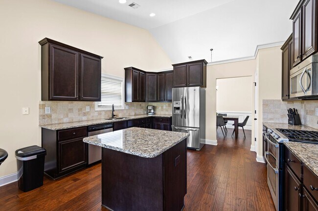 Building Photo - 4BR Craftsman on Pye Lake! Available Furnished or Unfurnished
