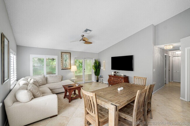 Building Photo - 3703 S Lancewood Pl