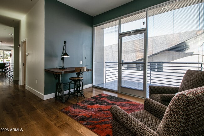 Building Photo - 4201 N Marshall Way