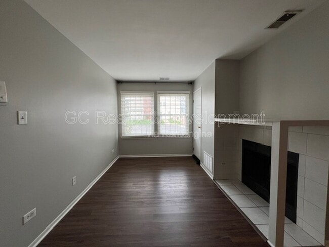 Building Photo - 1251 Wyndham Dr