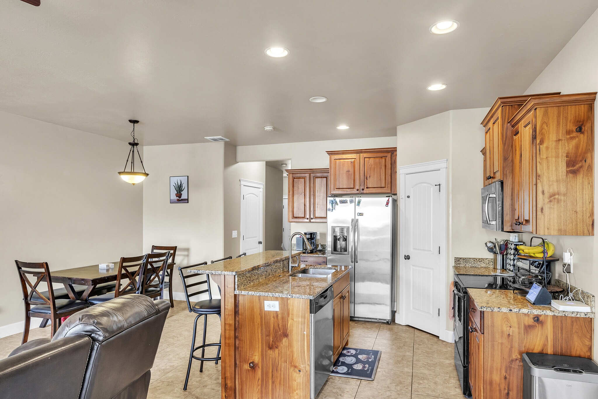 Kitchen/Dining - 1273 N Baycrest Dr