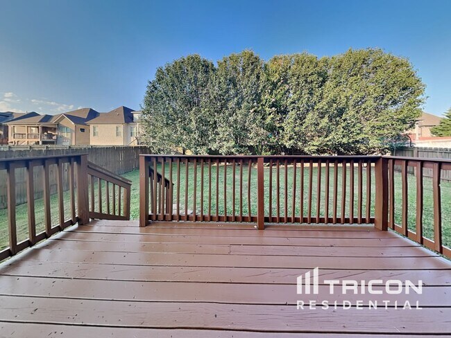 Building Photo - 3125 Hidden Creek Dr