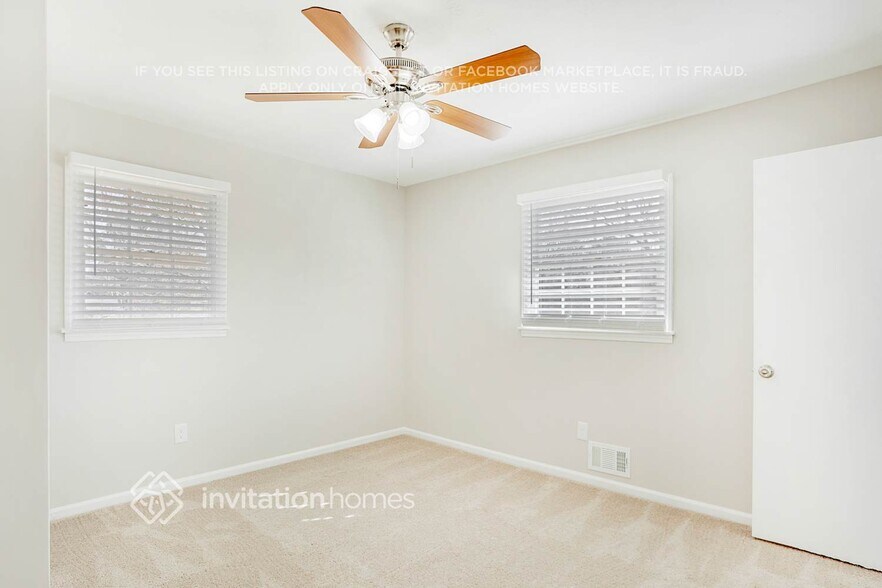 Building Photo - 2280 Sherwood Pl SW