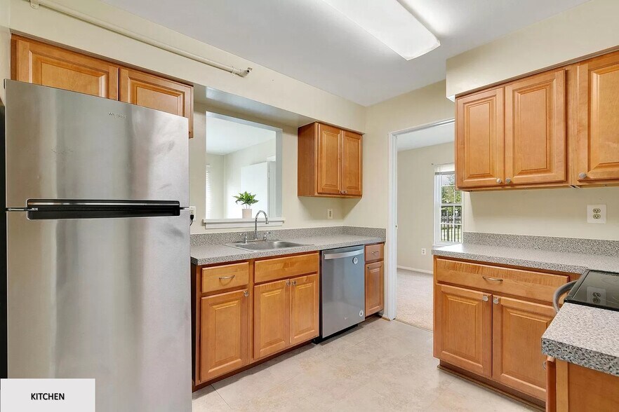 Building Photo - 4835 Berwyn House Rd