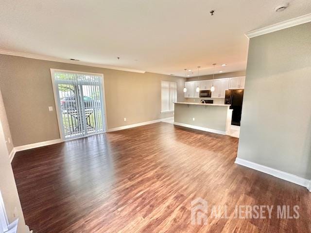 Building Photo - 6203 Fernandez Ct