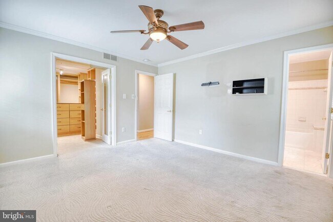 Building Photo - 800 Baltimore Annapolis Blvd