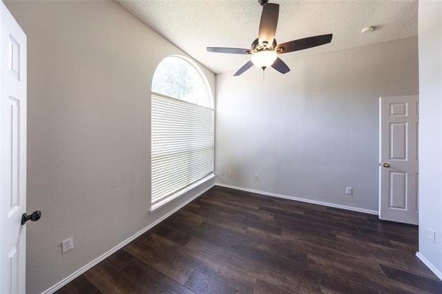Building Photo - 10403 Joy Dr