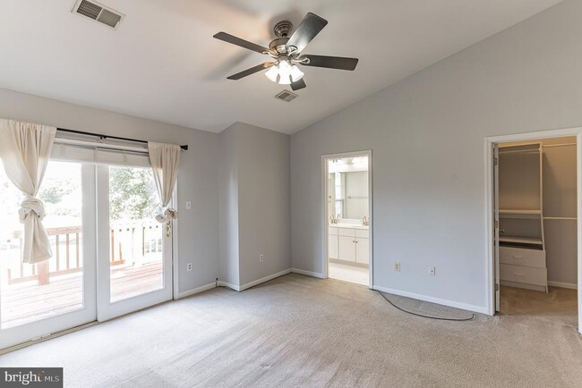 Building Photo - 1520 Long Dr Ct