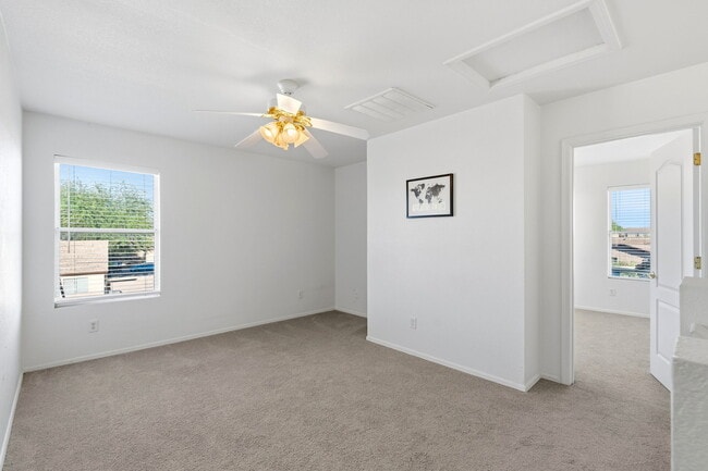Building Photo - 4821 E Twinflower Pl