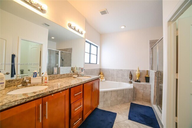 Building Photo - 23030 SW 114th Path