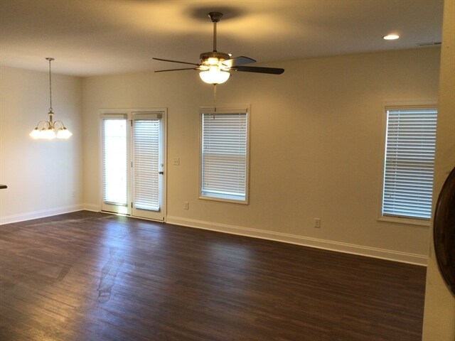 Building Photo - 4125 Becca Ln