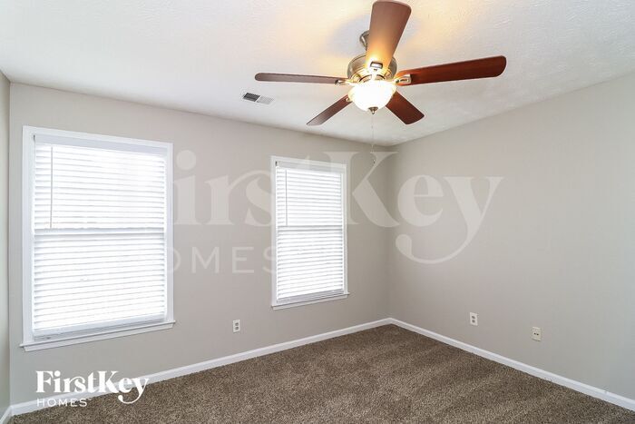 Building Photo - 722 Altman Ct