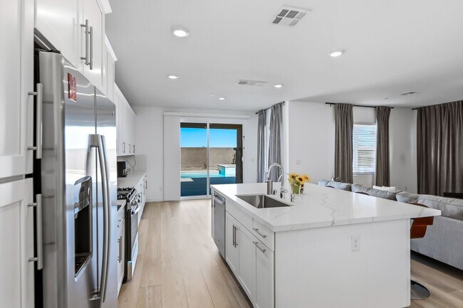 Building Photo - 2023-Built Liberty Floorplan-NEXT-GEN Suite w/3338 sq ft living space w/5 BR’s, 4 1/2 BA's, 3 car...