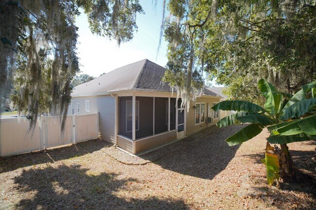 Building Photo - 1155 Sandler Ridge Rd