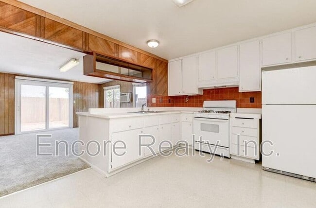 Building Photo - 10420 Greenford Dr