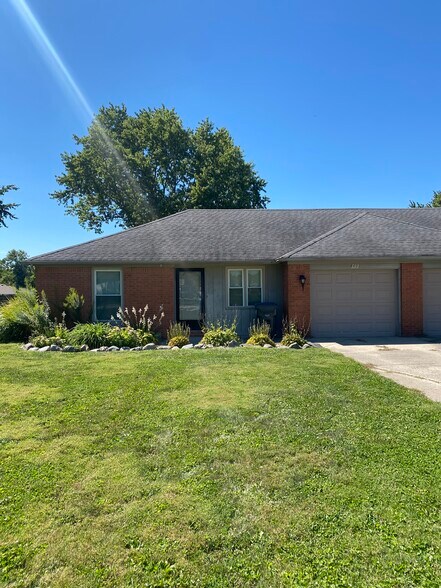 Primary Photo - 4491 N 200 E