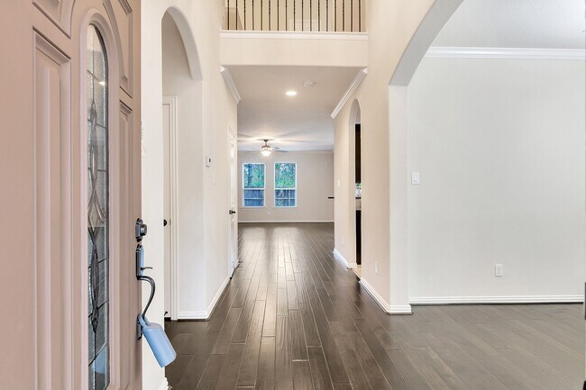 Building Photo - 42 Sawbridge Ct