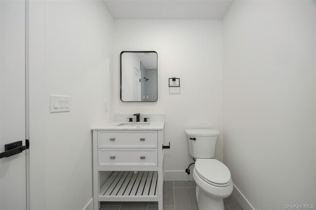 Building Photo - 7441 S Broadway