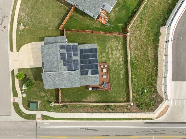 Building Photo - 11320 Charger Wy