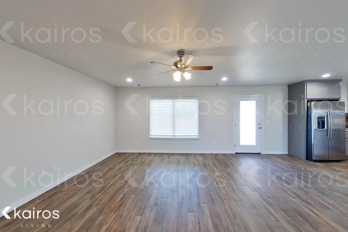 Building Photo - 2806 Daytona Ave