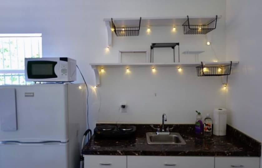 Building Photo - 1516 SW 12th St