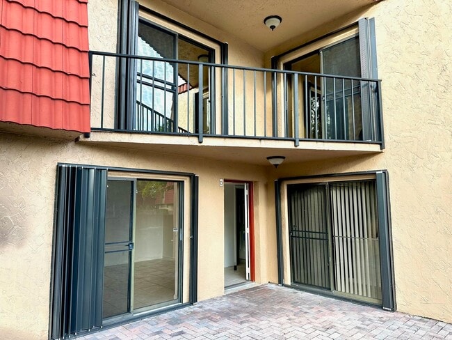 Building Photo - 8081 Severn Dr