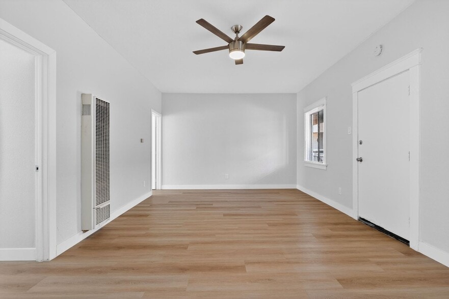 Building Photo - 915 Cherry Ave