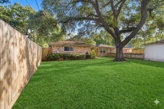 Building Photo - 6002 McKnight St