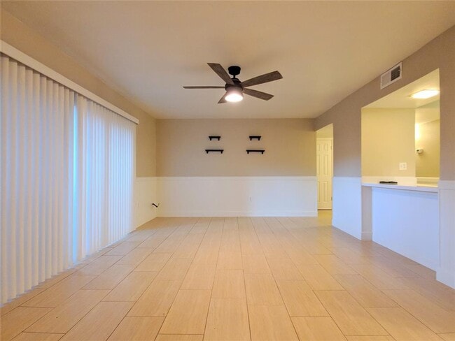 Building Photo - 1105 Ramada Dr