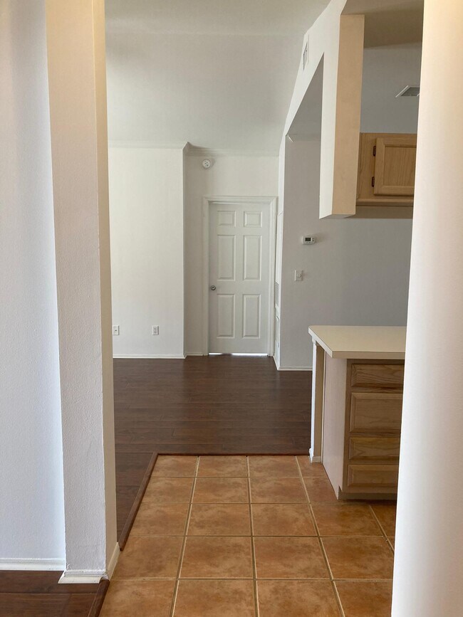 Building Photo - 130 Veracruz Dr